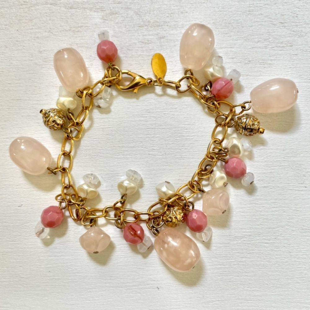 Premier Design gold tone pink beaded bracelet